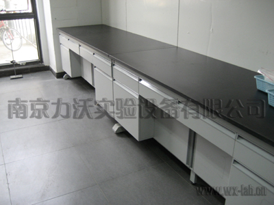 實驗臺